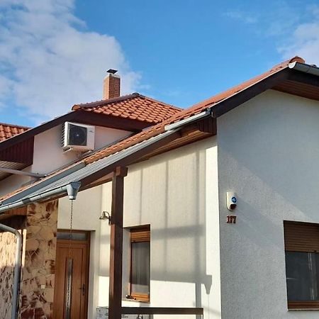 László Nyaralóház Balatonfenyves Kültér fotó