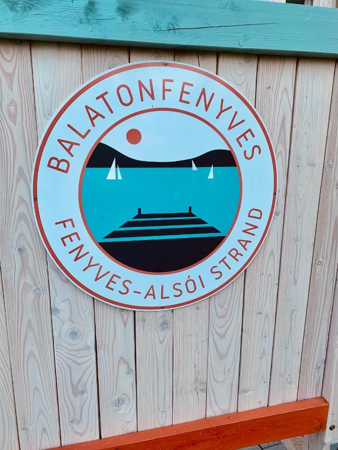 László Nyaralóház Balatonfenyves Kültér fotó