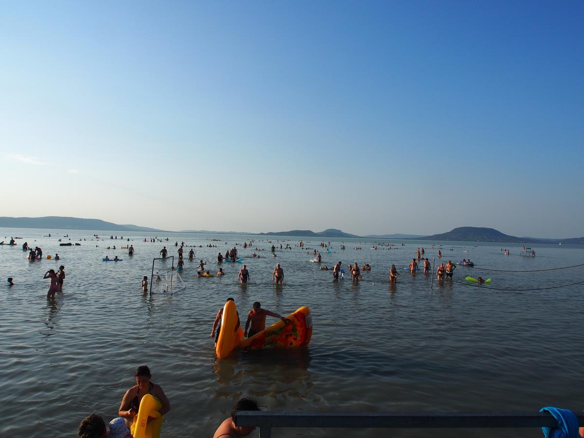 László Nyaralóház Balatonfenyves Kültér fotó